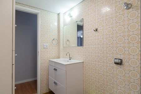 Apartamento para alugar com 99m², 3 quartos e 1 vaga Apartamento para alugar com 99m², 3 quartos e 1 vagaBanheiro