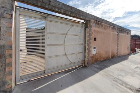 Casa à venda com 197m², 3 quartos e 4 vagasFachada