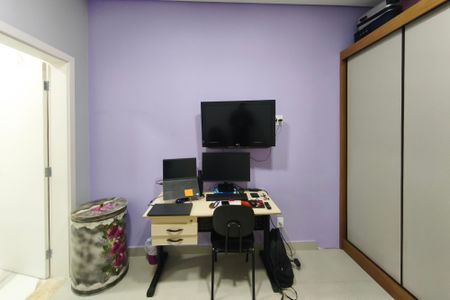 Casa à venda com 197m², 3 quartos e 4 vagasQuarto Suíte 2