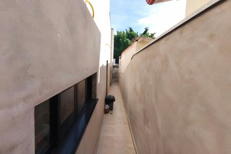 Casa à venda com 197m², 3 quartos e 4 vagasCorredor - QUuintal