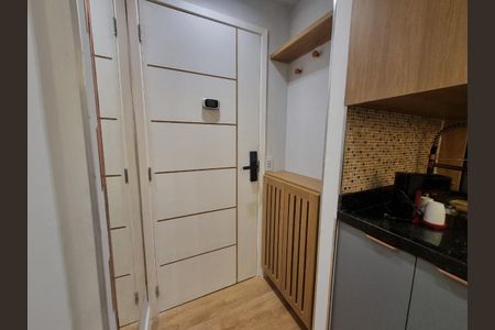 Foto 03 de kitnet/studio à venda com 1 quarto, 34m² em Vila Nair, São Paulo