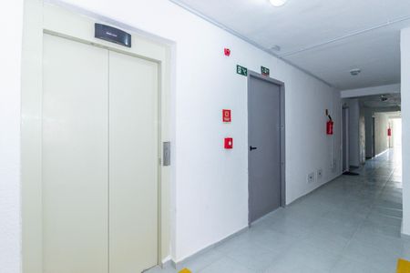Apartamento para alugar com 31m², 2 quartos e sem vagaEntrada Bloco