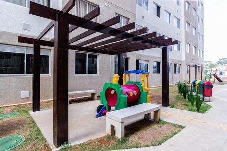 Apartamento para alugar com 31m², 2 quartos e sem vagaÁrea comum - Playground