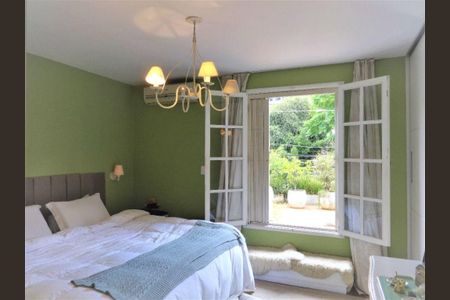 Casa à venda com 110m², 2 quartos e 1 vaga