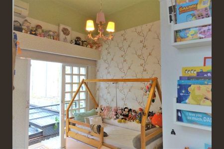 Casa à venda com 110m², 2 quartos e 1 vaga