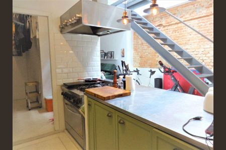 Casa à venda com 110m², 2 quartos e 1 vaga