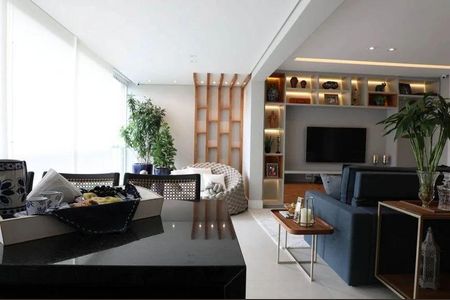 Apartamento à venda com 3 quartos, 130m² em Vila Romana, São Paulo