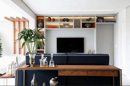 Apartamento à venda com 3 quartos, 130m² em Vila Romana, São Paulo