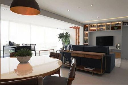 Apartamento à venda com 3 quartos, 130m² em Vila Romana, São Paulo