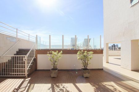 Apartamento à venda com 77m², 3 quartos e 2 vagasÁrea comum