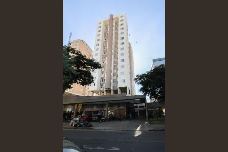 Apartamento à venda com 77m², 3 quartos e 2 vagasFachada