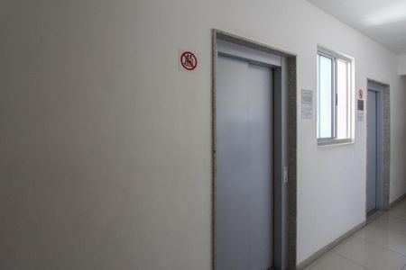Apartamento à venda com 77m², 3 quartos e 2 vagasElevador