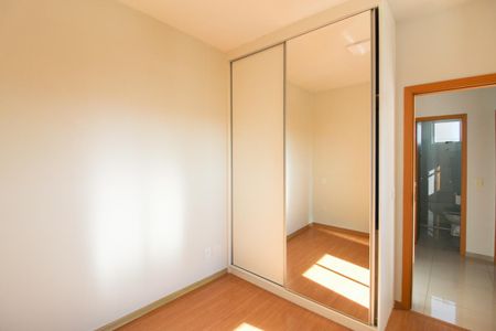 Apartamento à venda com 77m², 3 quartos e 2 vagasSuíte