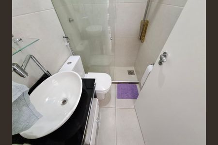Apartamento à venda com 200m², 3 quartos e 1 vaga Apartamento à venda com 200m², 3 quartos e 1 vagaBanheiro- Cobertura