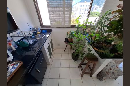 Apartamento à venda com 200m², 3 quartos e 1 vaga Apartamento à venda com 200m², 3 quartos e 1 vagaCozinha- Cobertura