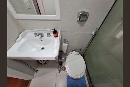 Apartamento à venda com 200m², 3 quartos e 1 vaga Apartamento à venda com 200m², 3 quartos e 1 vagaBanheiro 3