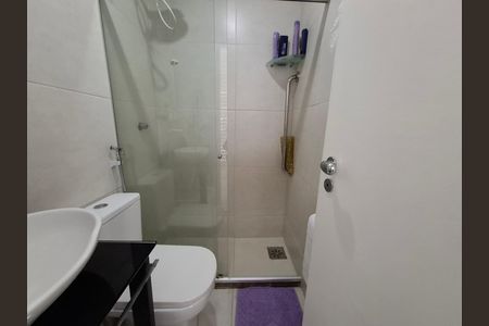 Apartamento à venda com 200m², 3 quartos e 1 vaga Apartamento à venda com 200m², 3 quartos e 1 vagaBanheiro- Cobertura