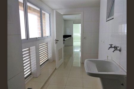 Apartamento à venda com 416m², 3 quartos e 6 vagas
