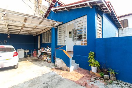 Casa para alugar com 122m², 2 quartos e 5 vagasQuintal