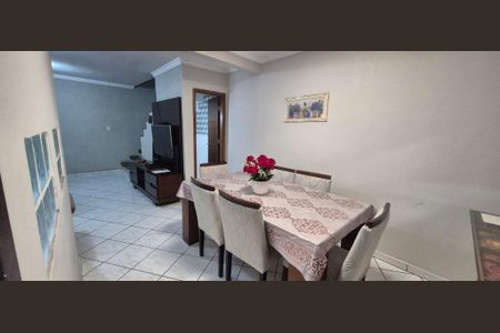 Casa à venda com 3 quartos, 150m² em Vila Gumercindo, São Paulo