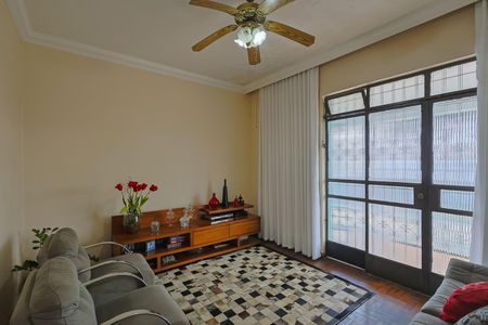 Casa à venda com 4 quartos, 201m² em Santa Ines, Belo Horizonte