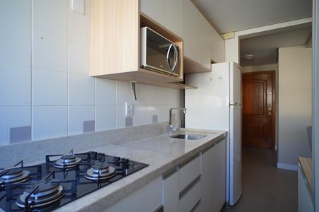 Cozinha  de apartamento para alugar com 1 quarto, 49m² em Boa Vista, Porto Alegre