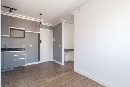 Apartamento à venda com 40m², 2 quartos e sem vaga Apartamento à venda com 40m², 2 quartos e sem vagaSala