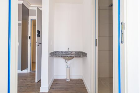 Apartamento à venda com 40m², 2 quartos e sem vaga Apartamento à venda com 40m², 2 quartos e sem vagaBanheiro