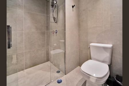 Apartamento para alugar com 28m², 1 quarto e sem vaga Apartamento para alugar com 28m², 1 quarto e sem vagaBanheiro