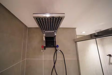 Apartamento para alugar com 28m², 1 quarto e sem vaga Apartamento para alugar com 28m², 1 quarto e sem vagaBanheiro