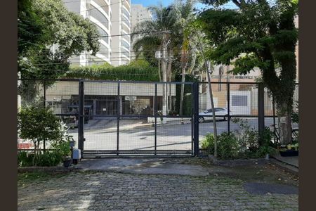 Casa à venda com 170m², 4 quartos e 2 vagas
