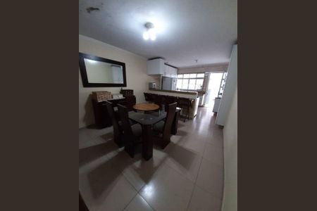Casa à venda com 4 quartos, 170m² em Ipiranga, São Paulo