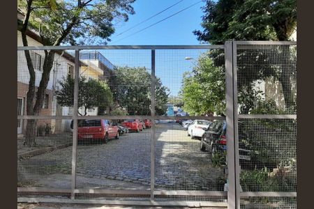 Casa à venda com 170m², 4 quartos e 2 vagas