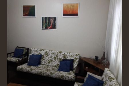 Casa à venda com 170m², 4 quartos e 2 vagas