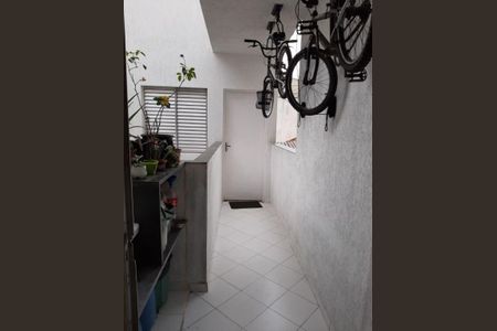Casa à venda com 170m², 4 quartos e 2 vagas