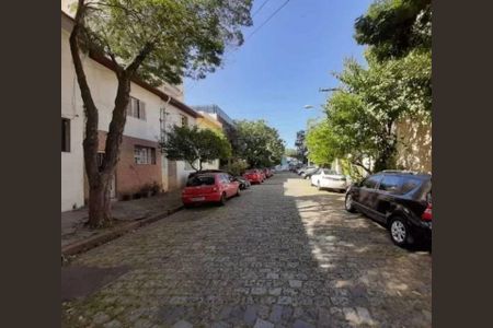 Casa à venda com 170m², 4 quartos e 2 vagas