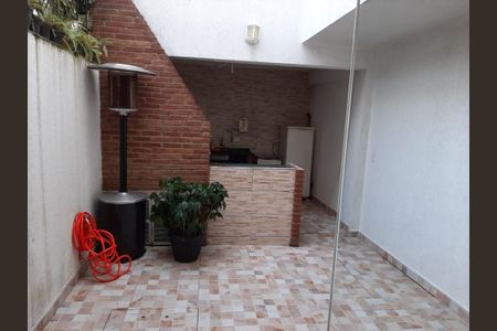 Casa à venda com 170m², 4 quartos e 2 vagas