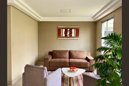 Apartamento para alugar com 63m², 2 quartos e 2 vagasHall social