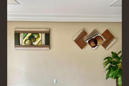Apartamento para alugar com 63m², 2 quartos e 2 vagasHall social