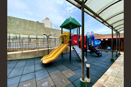 Apartamento para alugar com 63m², 2 quartos e 2 vagasÁrea comum - Playground