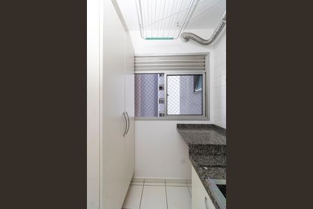 Apartamento para alugar com 63m², 2 quartos e 2 vagasCozinha