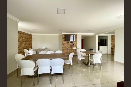 Apartamento para alugar com 63m², 2 quartos e 2 vagasÁrea comum - Salão de festas