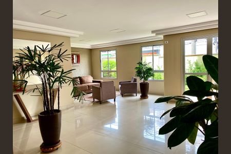 Apartamento para alugar com 63m², 2 quartos e 2 vagasHall social