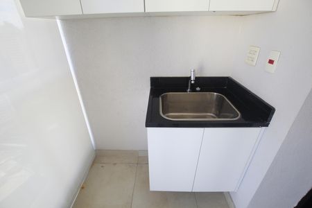 Apartamento à venda com 75m², 2 quartos e 2 vagasÁrea de Serviço