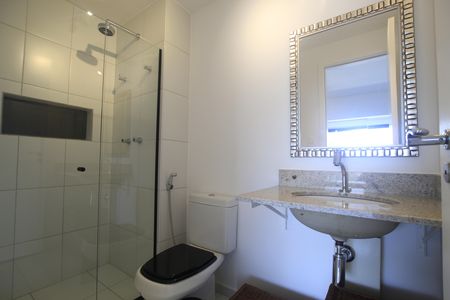 Apartamento à venda com 75m², 2 quartos e 2 vagasBanheiro corredor