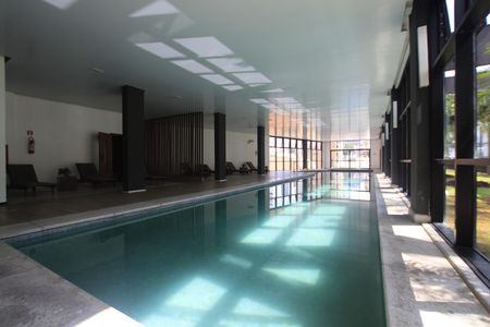 Apartamento à venda com 75m², 2 quartos e 2 vagasÁrea comum - Piscina