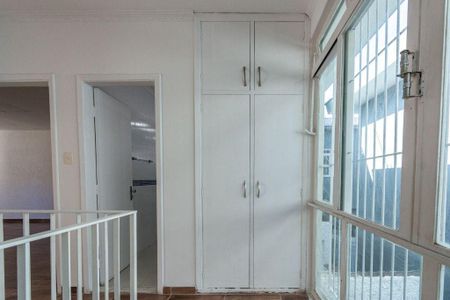 Casa à venda com 250m², 3 quartos e 6 vagas