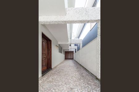 Casa à venda com 250m², 3 quartos e 6 vagas