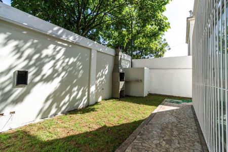 Casa à venda com 250m², 3 quartos e 6 vagas