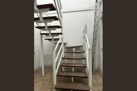 Casa à venda com 200m², 4 quartos e 1 vagaÁrea externa